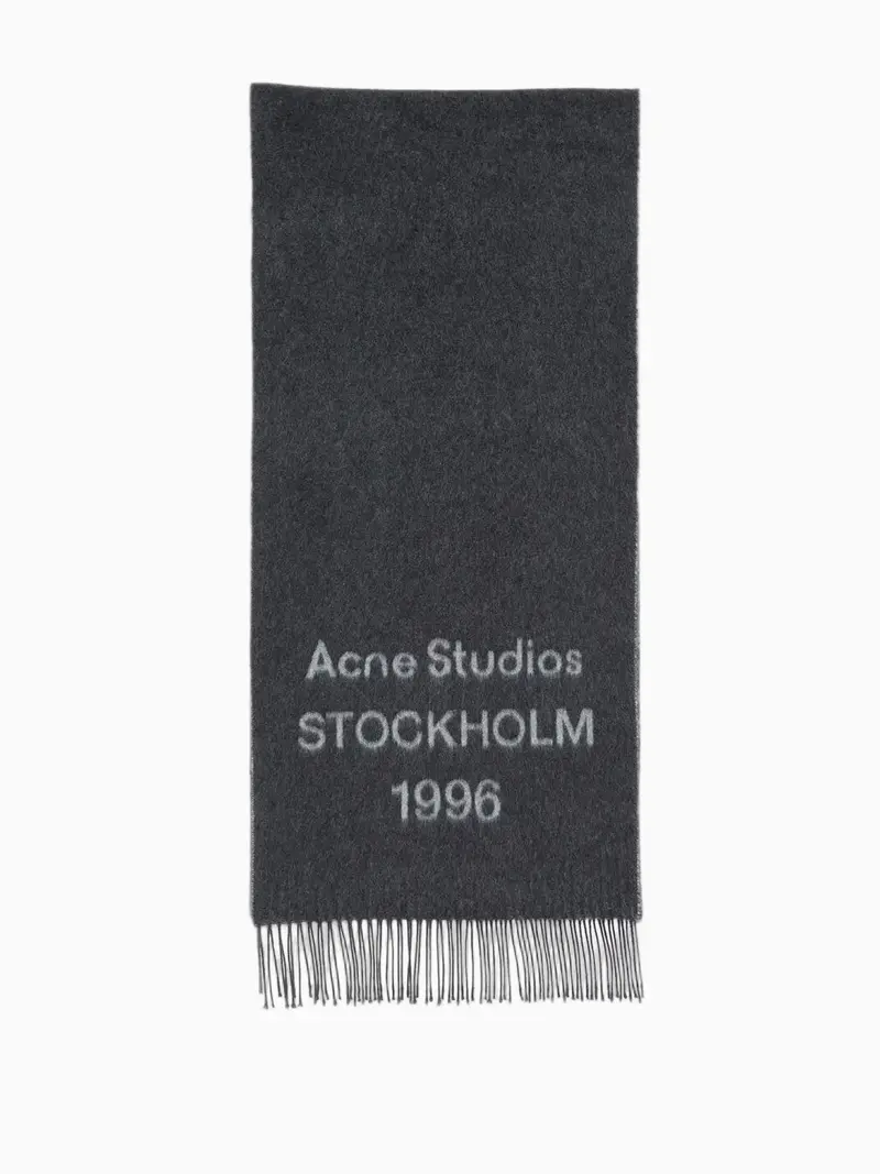 1996 Scarf
