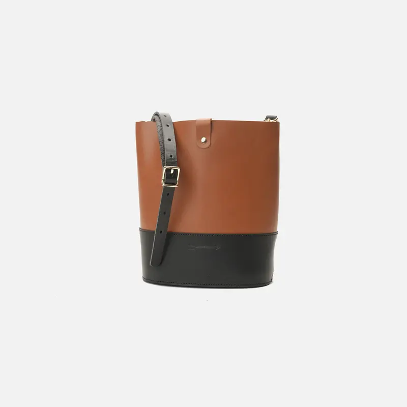 Alamo Bucket Tan Base Negra