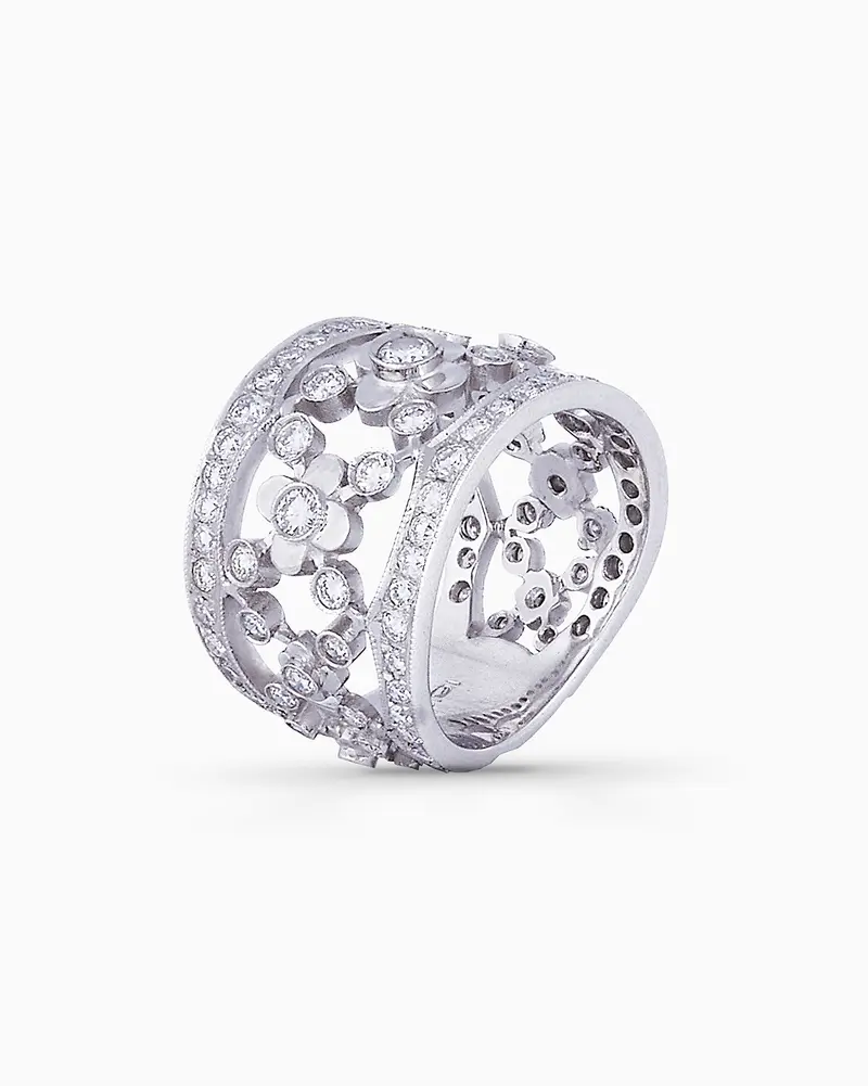 Anillo 91 diamantes, oro blanco