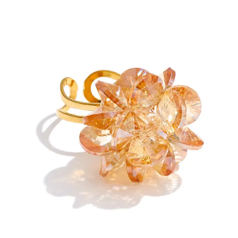 Anillo abierto ajustable hecho a mano con bola de cristal