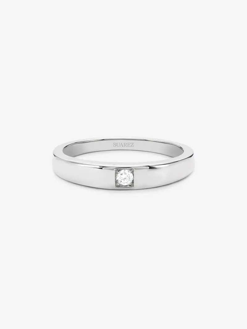 Anillo de oro blanco de 18K con diamante en talla brillante de 0,04 cts