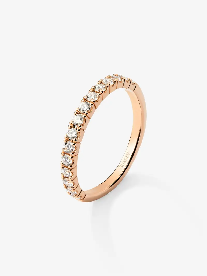Anillo de oro rosa de 18K con 13 diamantes en talla brillante con un total de 0,37 cts