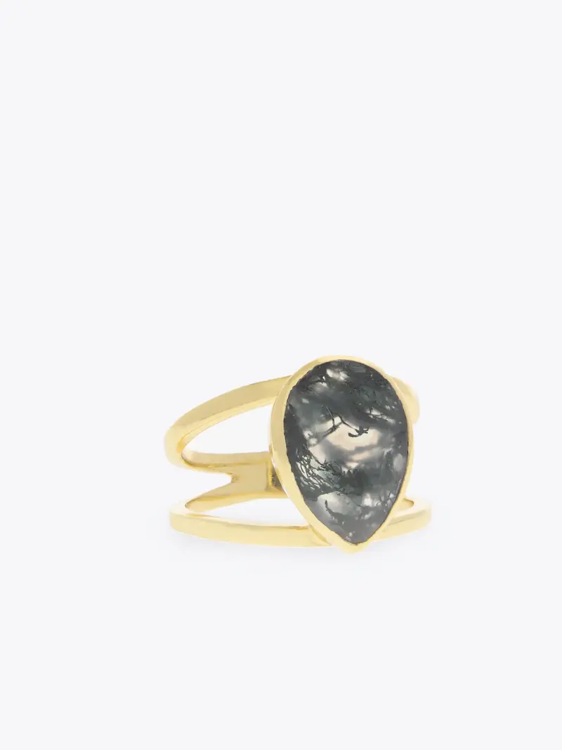 Anillo de plata 925 chapada en oro con gota de ágata mugosa