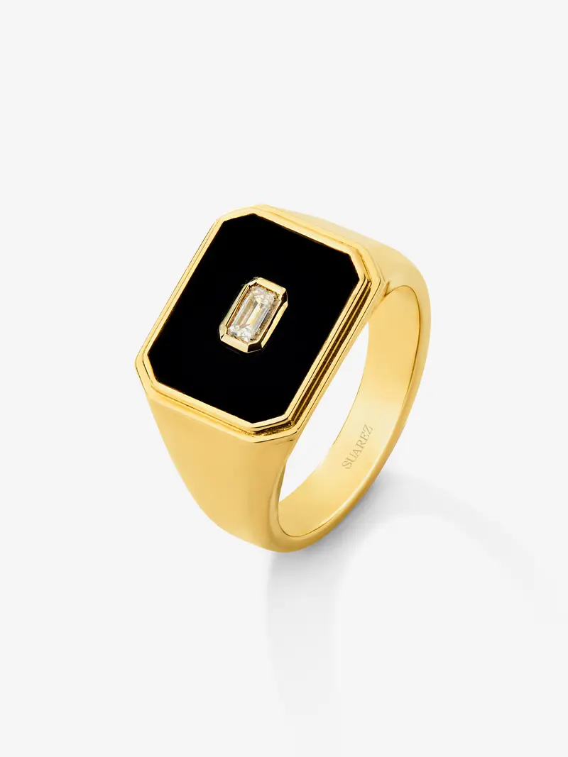Anillo de sello grande de oro amarillo de 18K con ónix negro y diamante de 0,17 cts