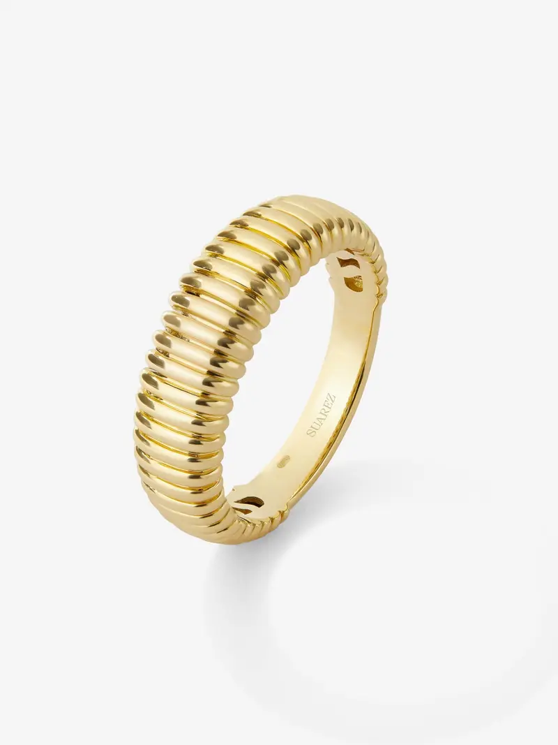 Anillo gallonado de oro amarillo de 18K