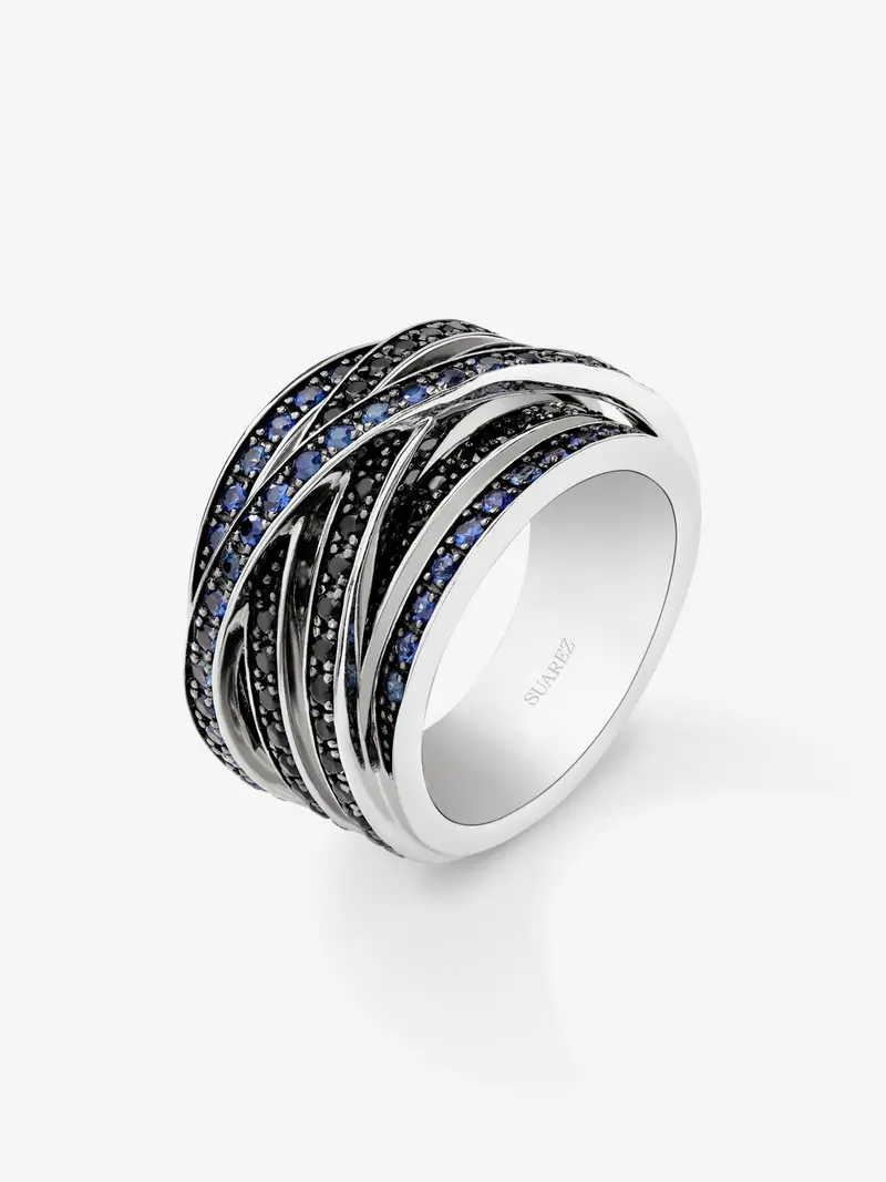 Anillo multibrazo de plata 925 con 36 espinelas negras en talla brillante con un total de 0,47 cts