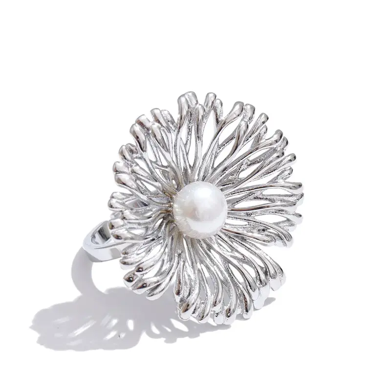 Anillo Nuria ajustable de acero inoxidable con perla