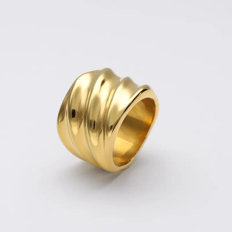 Anillo oro Sauvage