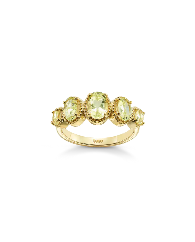 Anillo Oval cuarzo limón, plata dorada