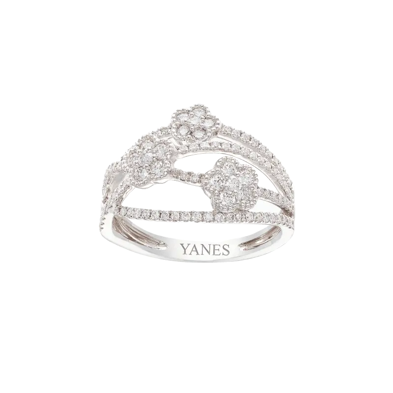 Anillo Triple Rosette diamantes, oro blanco