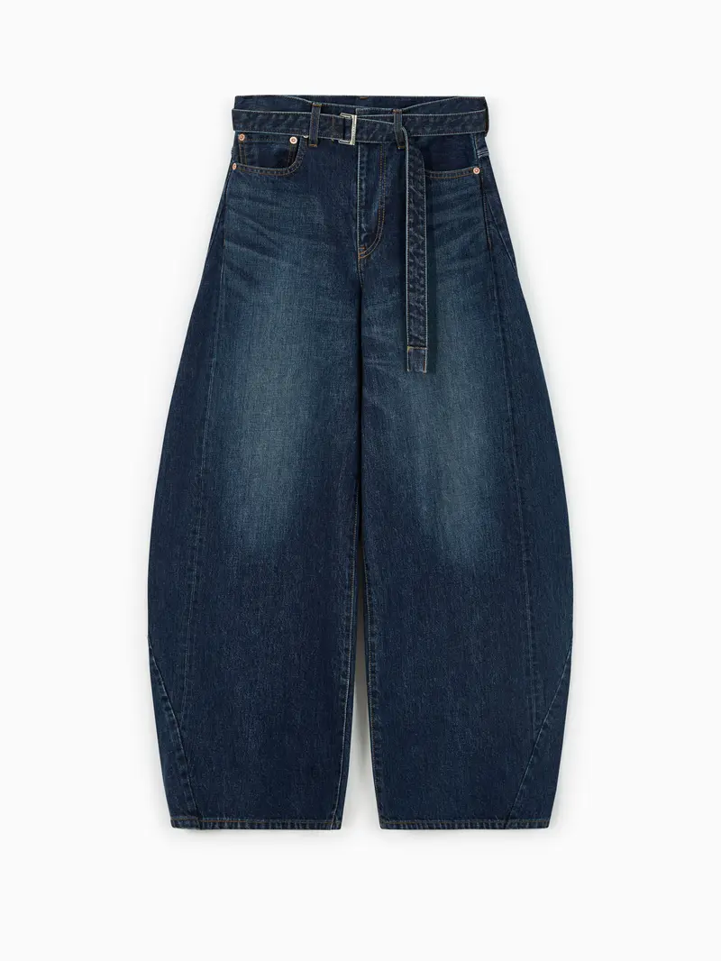 Belted jeans