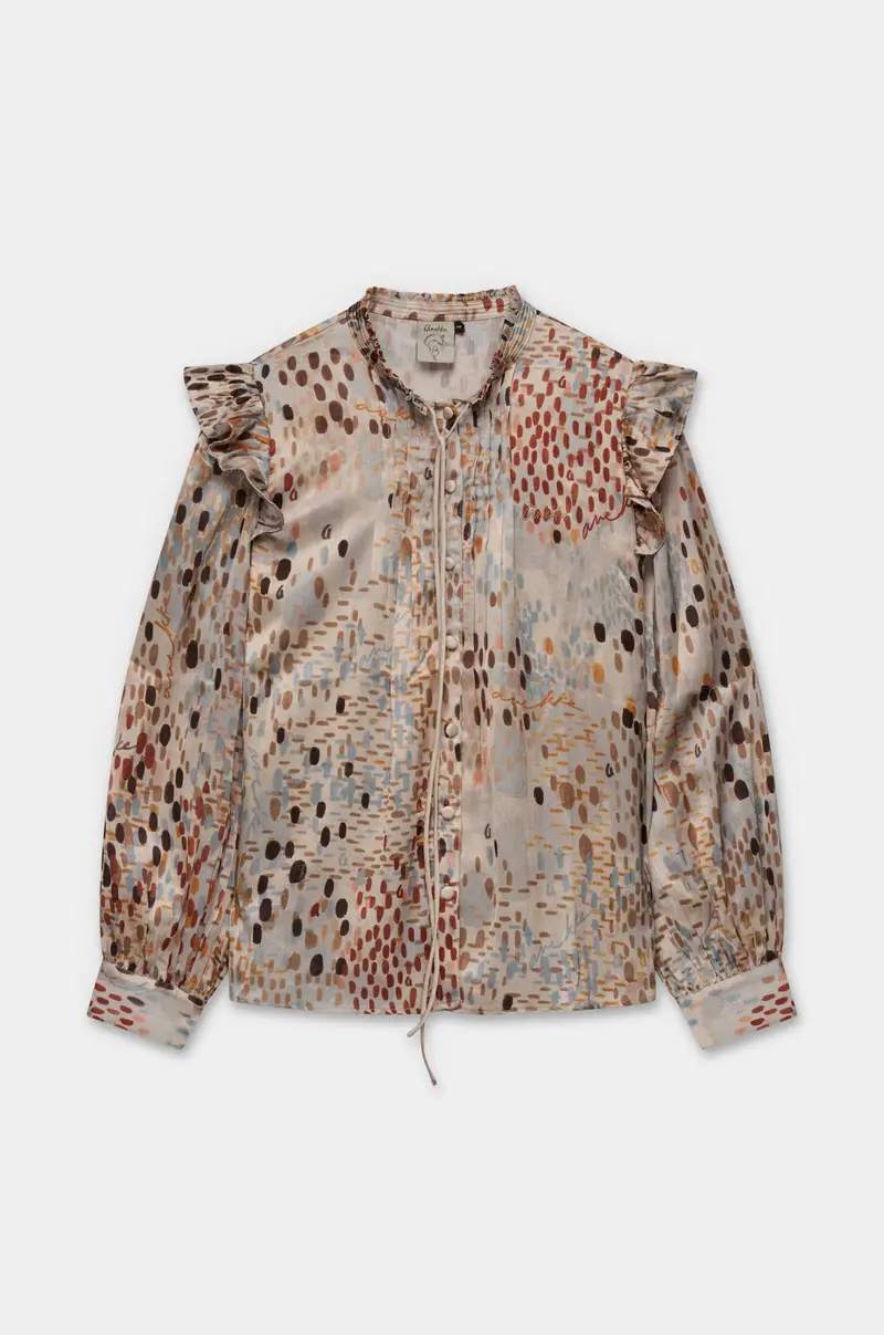 Blusa fluida estampada con volantes