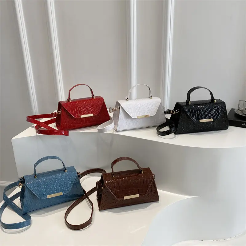 Bolso cuadrado pequeño de PU con estampado de cocodrilo