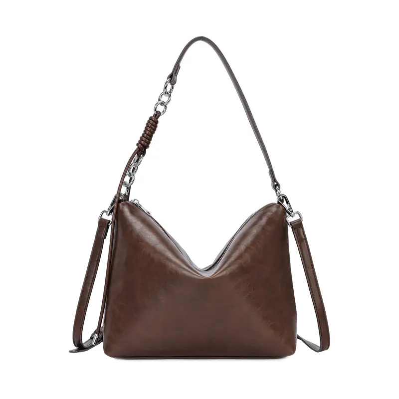 Bolso de hombro y bandolera liso marrón y detalles en plata