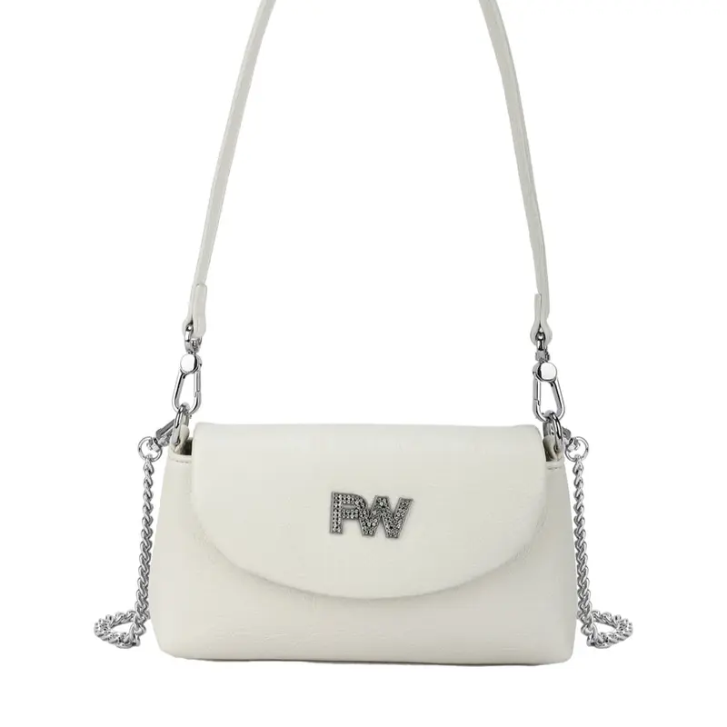 Bolso de mano y bandolera pequeño con logo plateado y brillantitos color beige