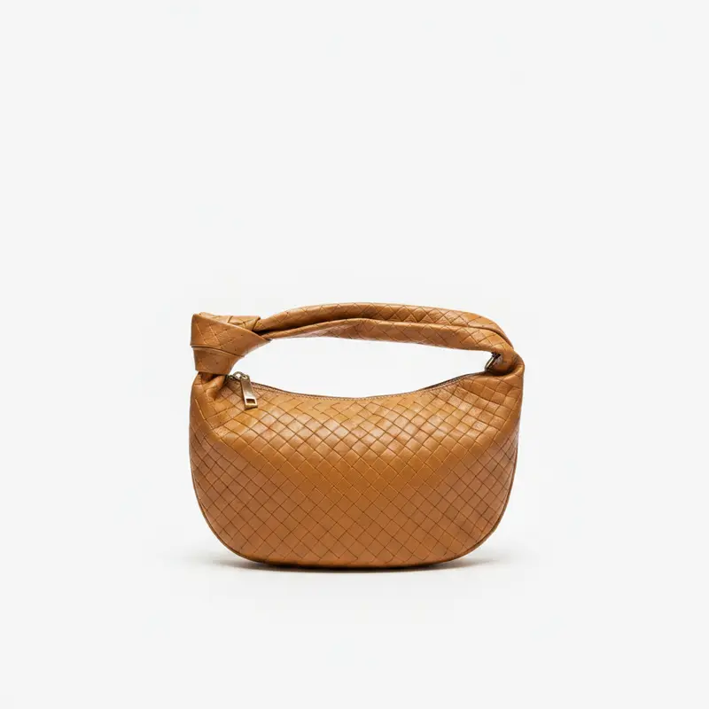 Bolso piel 100% auténtica media luna trenzado color camel - mbyou