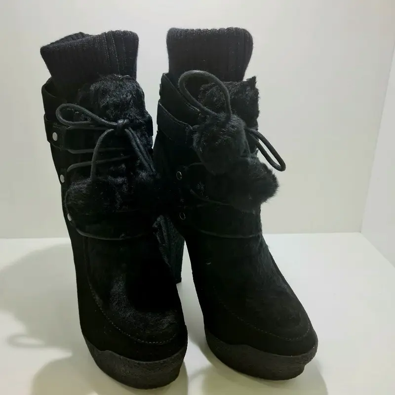 Botín GUESS FL4AYYSUE10