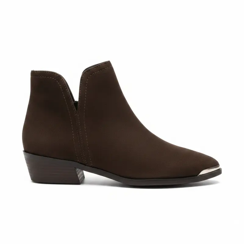 Botines tacon bajo mujer chocolate y punta metálica