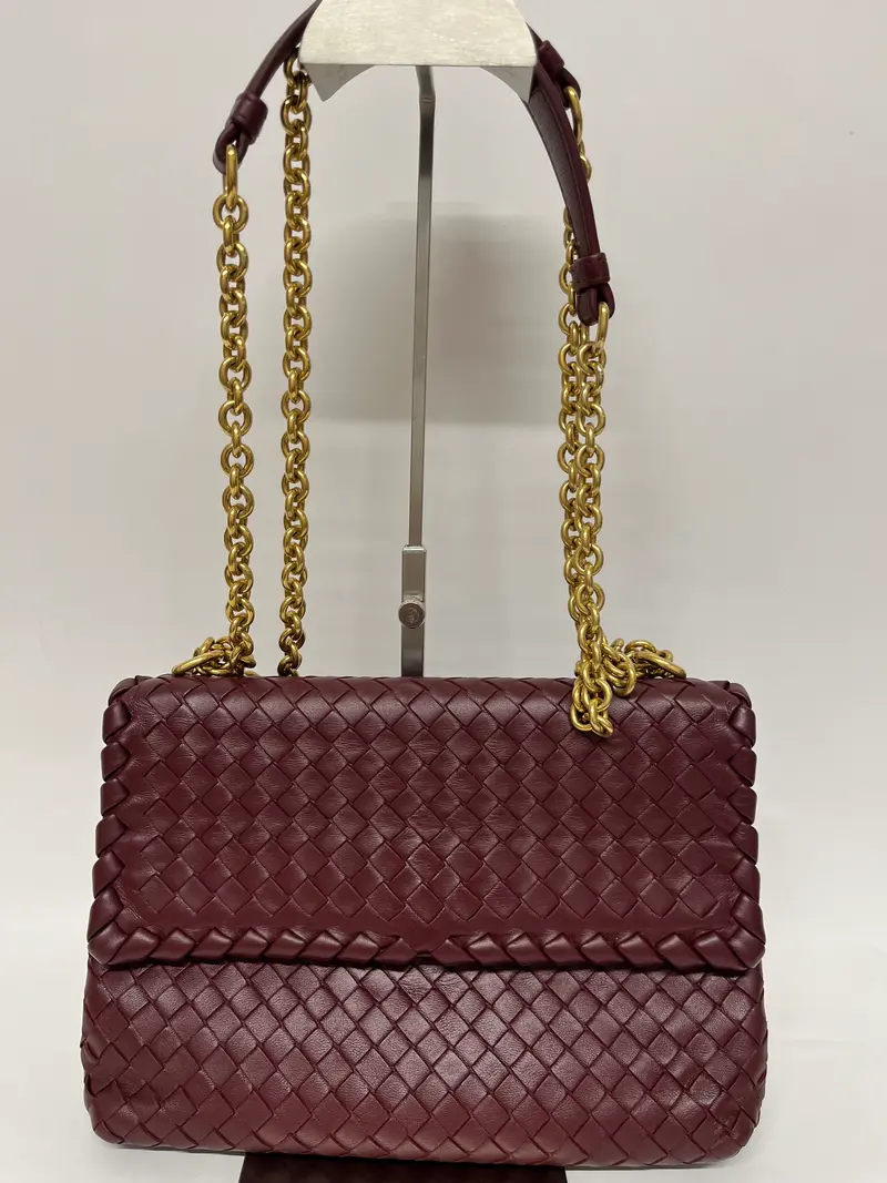 Bottega Veneta Olimpia Intrecciato Burdeos Herrajes Dorados