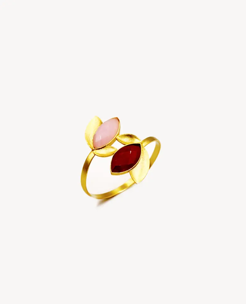 Brazalete Dorado Yana Cuarzo Rosa y Hatypara Roja