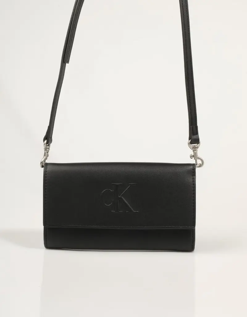 CALVIN KLEIN SCULPTED LONG FOLD STRAP DEBOSS 85749