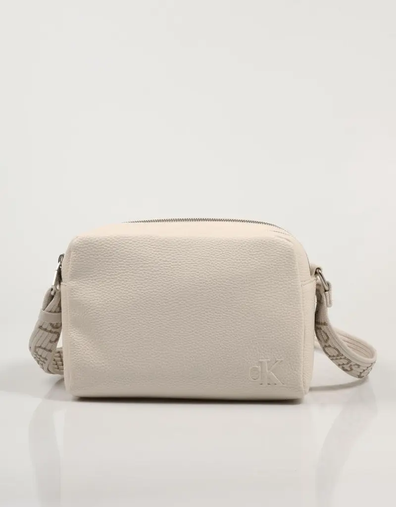 CALVIN KLEIN ULTRALIGHT DBLZIP CAMERABAG21 PU 85742