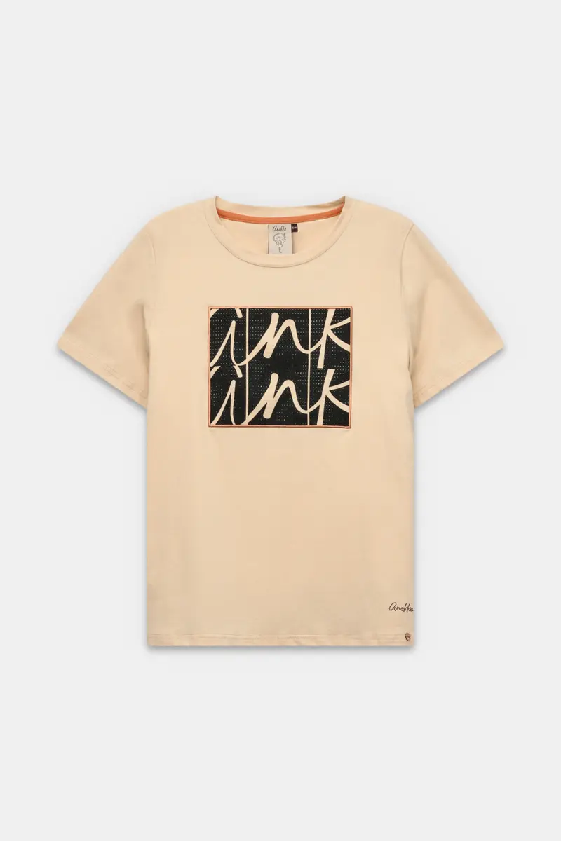 Camiseta beige de manga corta