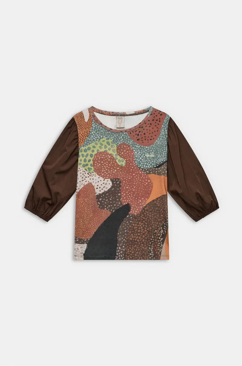 Camiseta estampada multicolor con mangas abullonadas