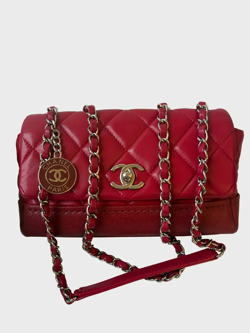 Chanel Mini Flap Medallion Charm rojo - Métiers d’Art Paris–Rome 2015