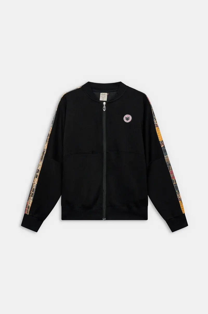 Chaqueta deportiva negra con cremallera