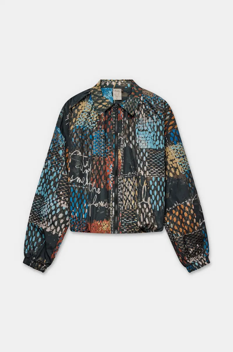 Chaqueta ligera estampada Blossom