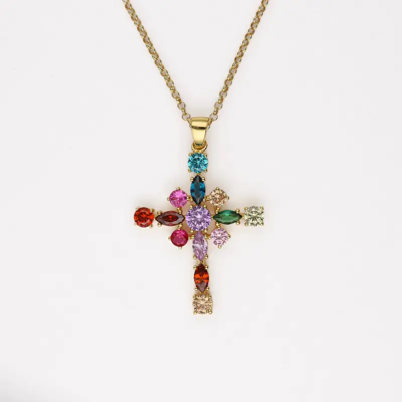 Colgante cruz Patricia 3 cm