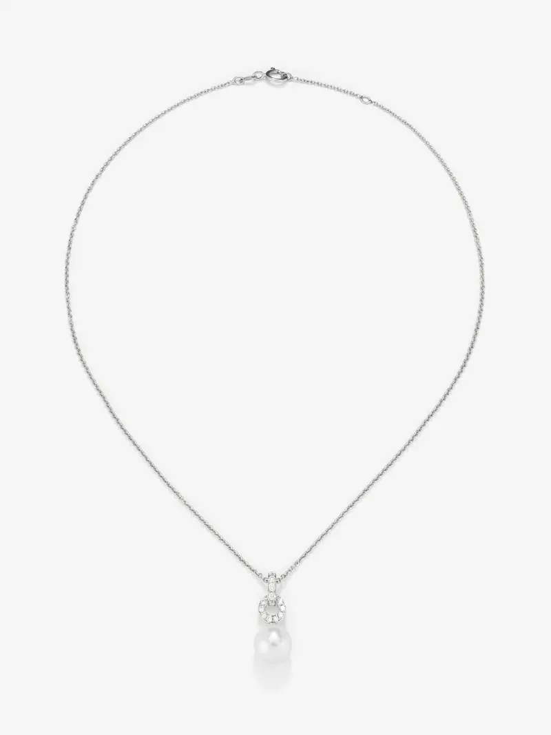 Colgante de cadena de oro blanco de 18k con aro en diamante y perla australiana de 9,5 mm