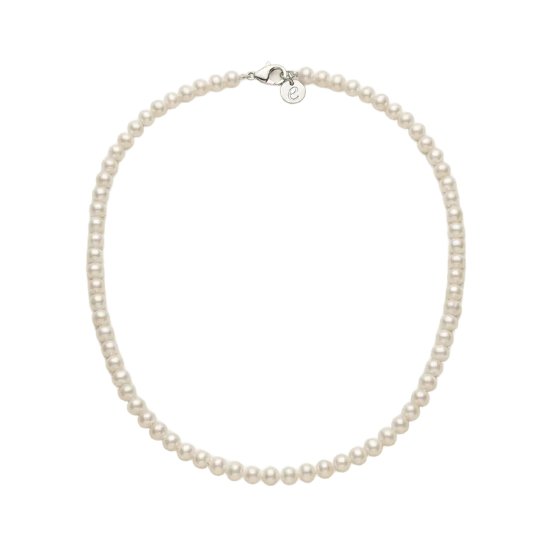 Collar de perlas redondas 4-5 mm AAA