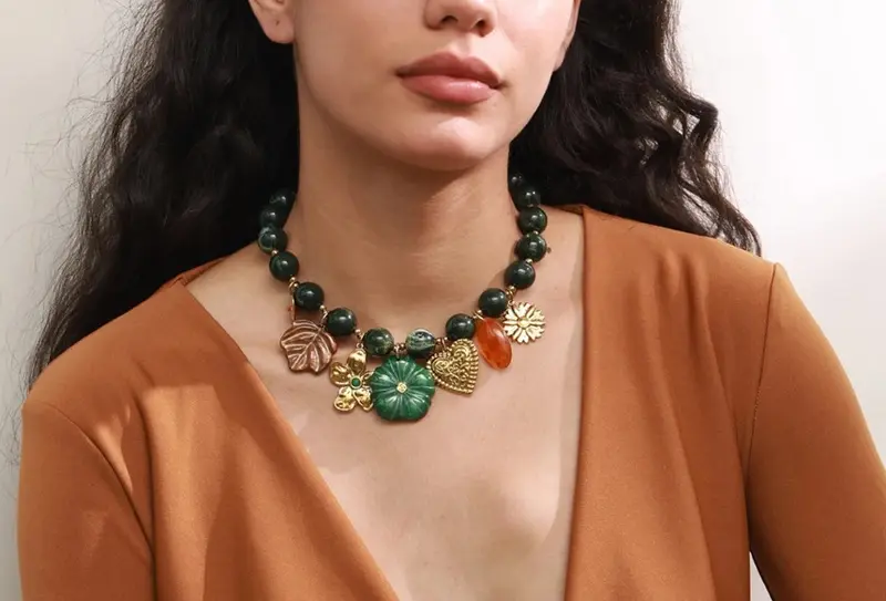 Collar Elena