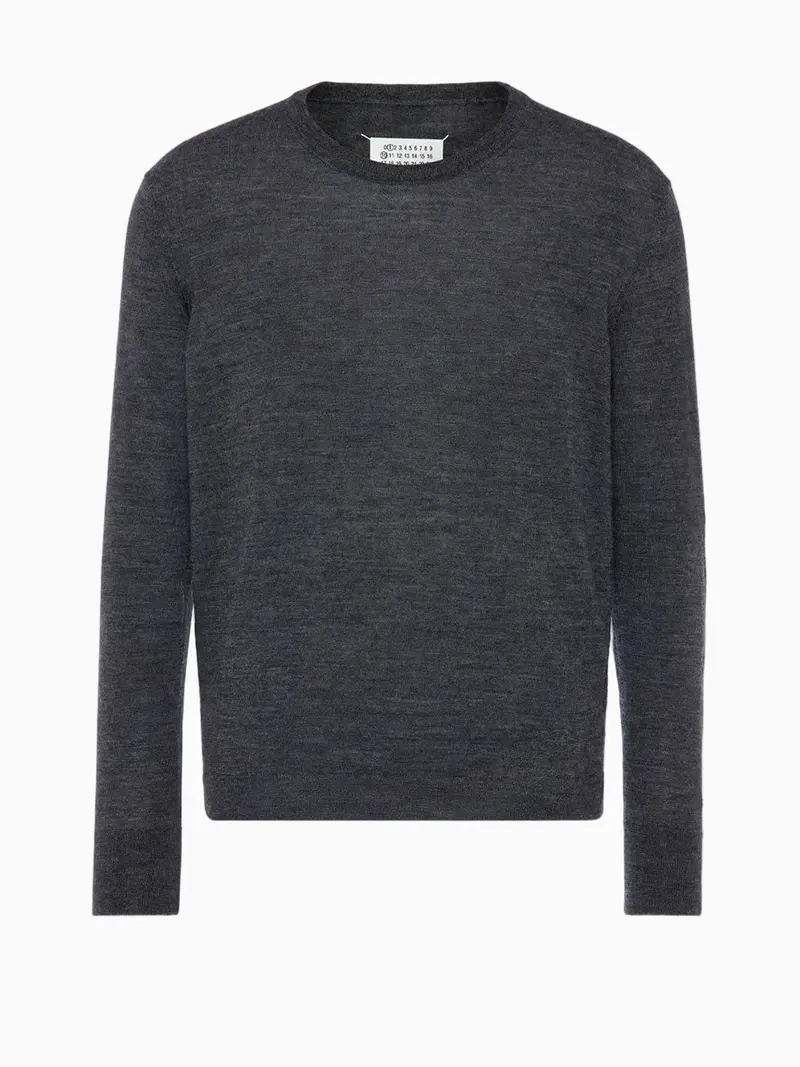 Crew neck jumper