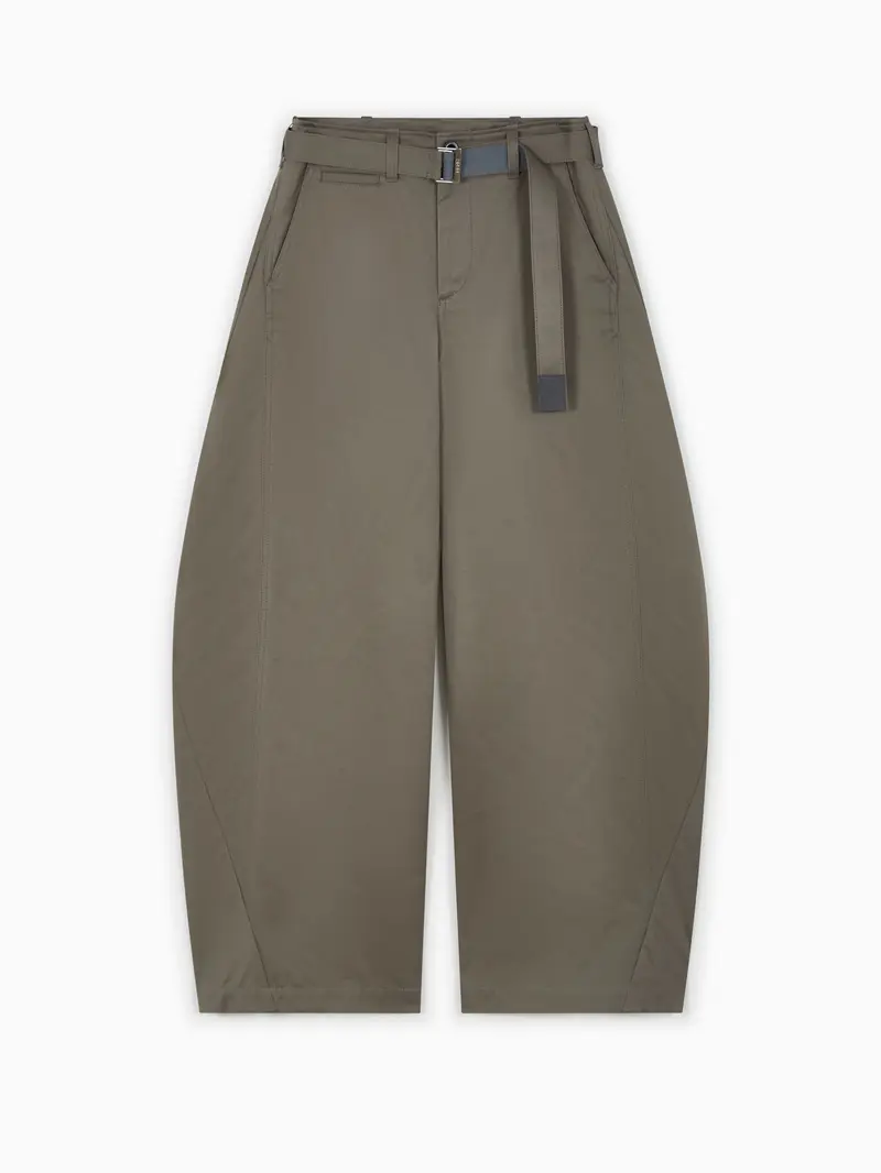 Curved chino trousers