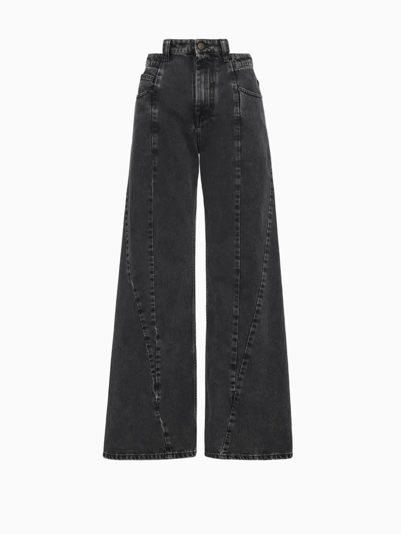 Cut-out jeans
