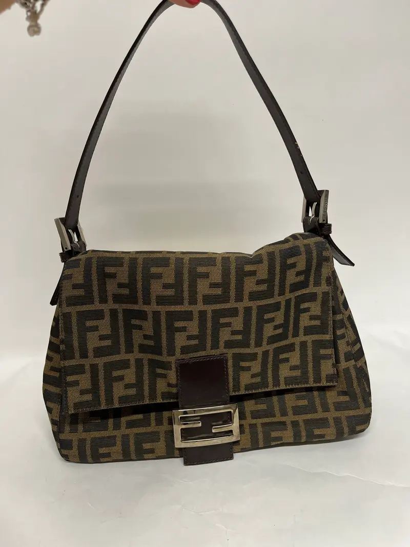 Fendi Mamma Baguette Zucca Lona y Piel Marrón