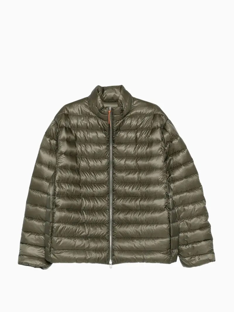 Foldable down jacket