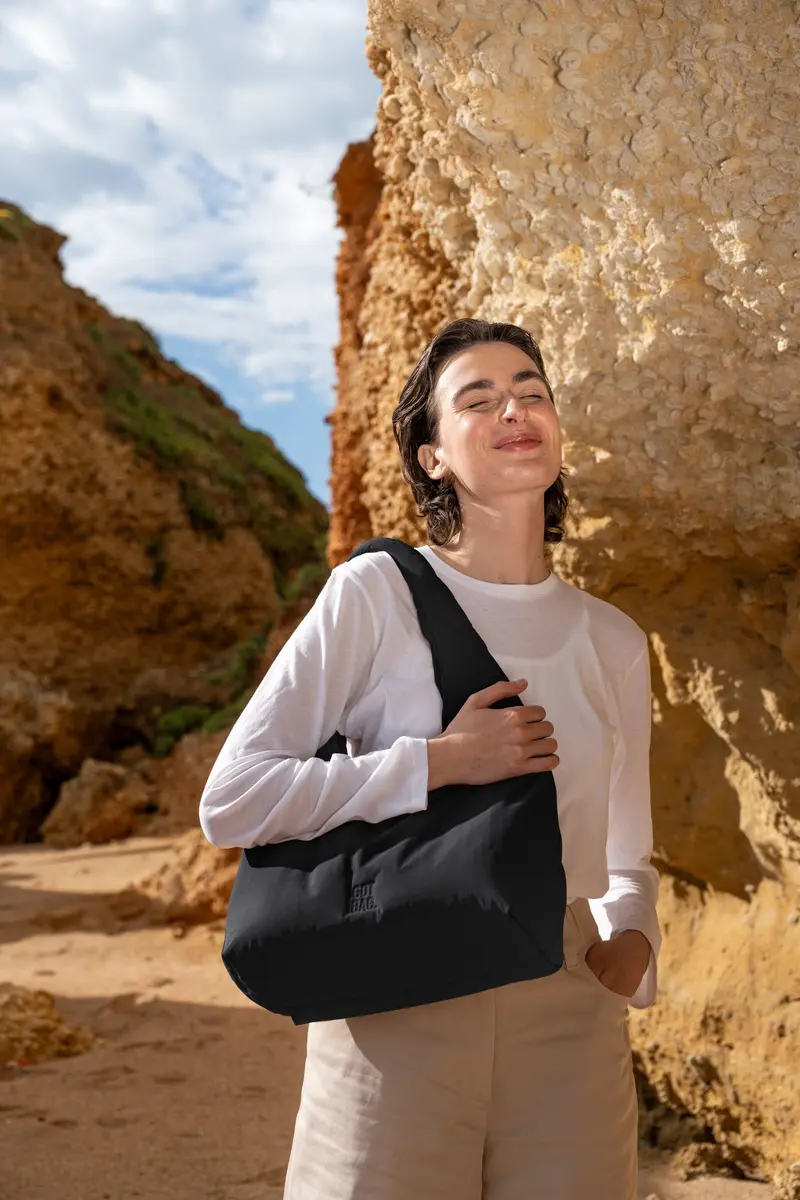 GOT BAG CLOUD SHOULDER BAG MONOCHROME