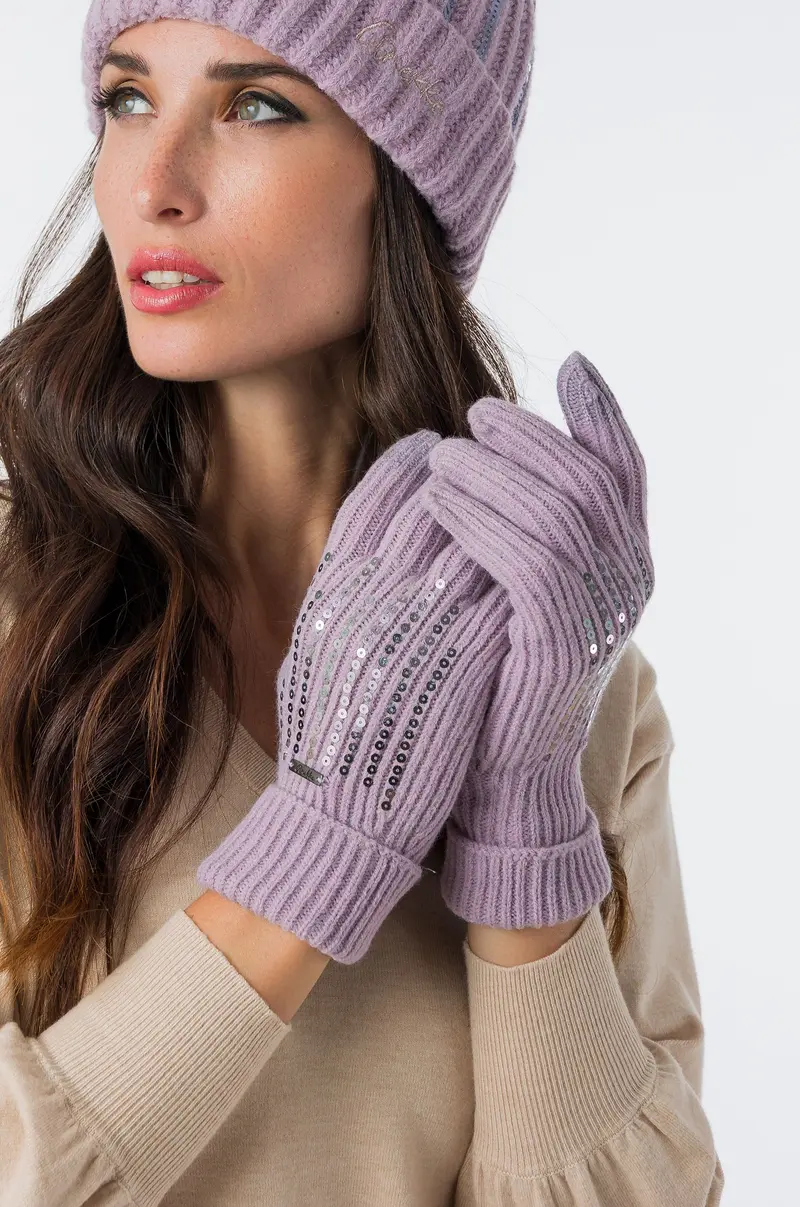 Guantes de punto lila con lentejuelas
