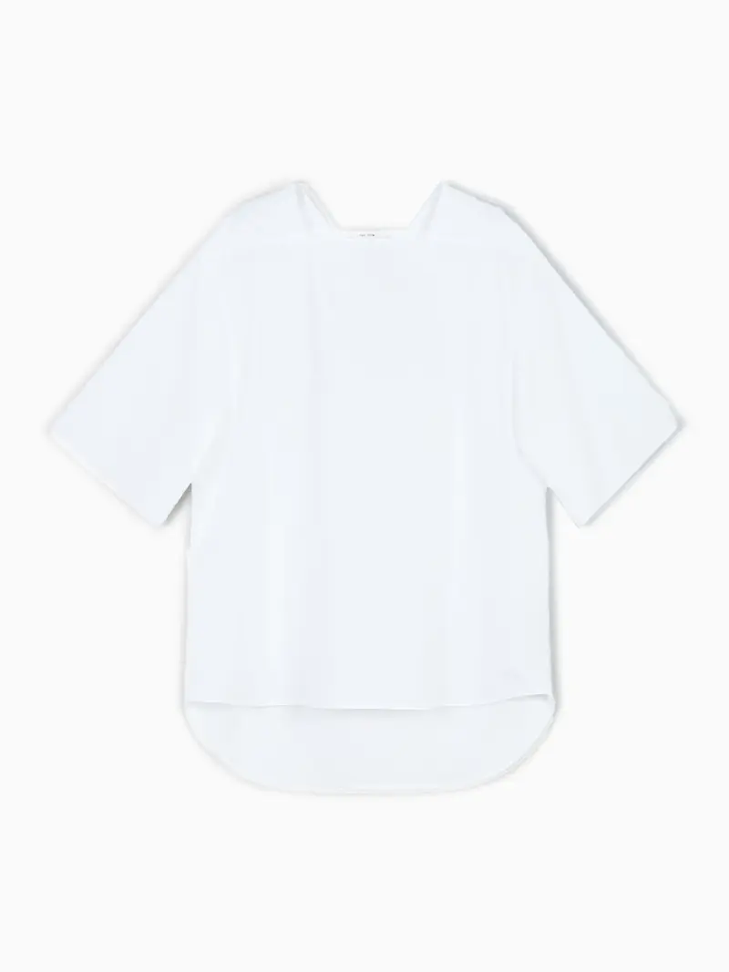 Hamza top