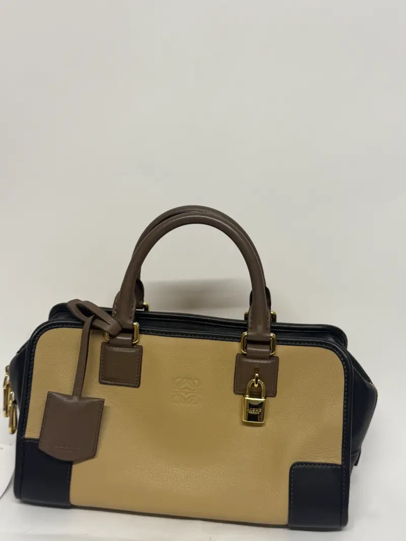 Loewe Amazona 28 Tricolor camel Herrajes Dorados