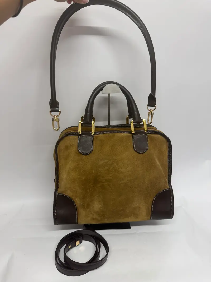 Loewe Amazona 32 Vintage Ante Oro
