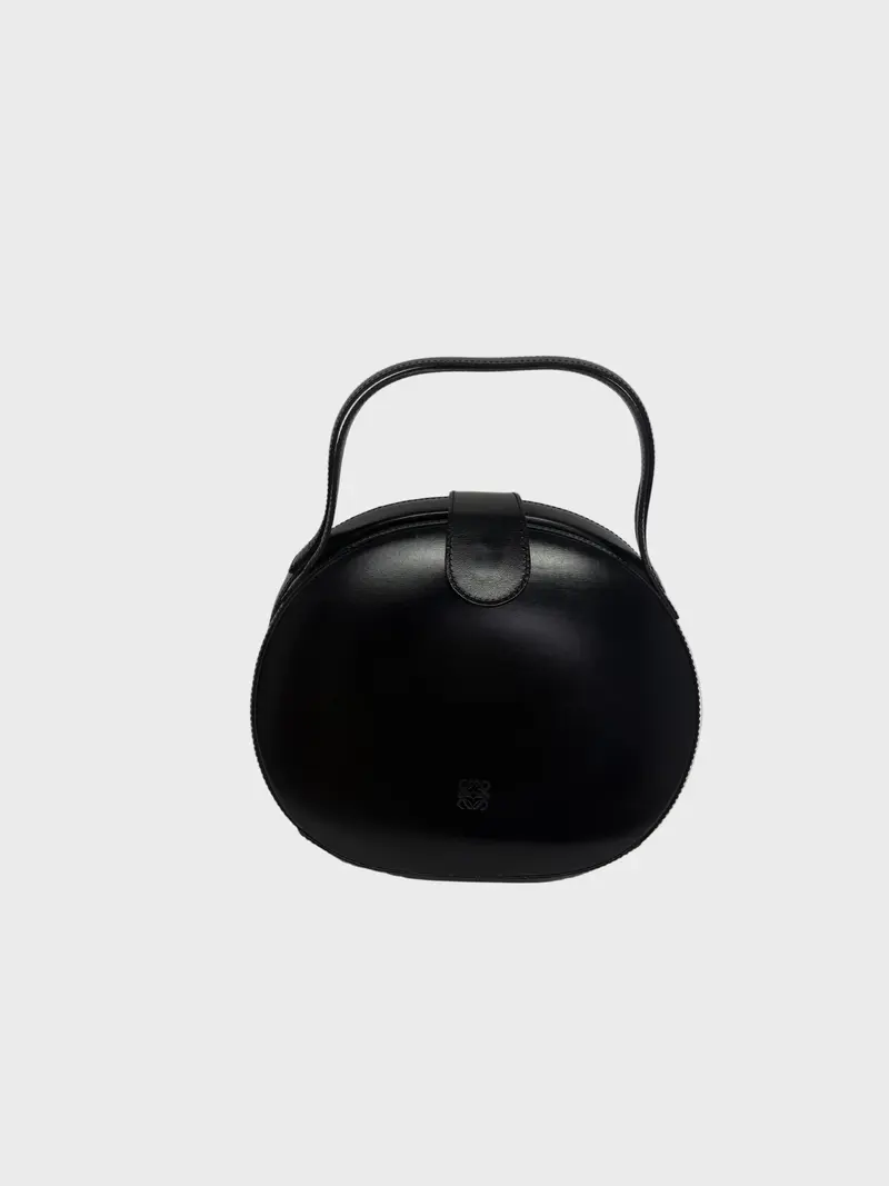 Loewe bombonera negra de mano piel cepillada