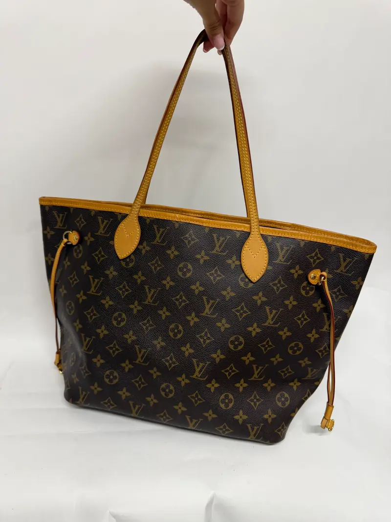 Louis Vuitton Neverfull MM Monogram