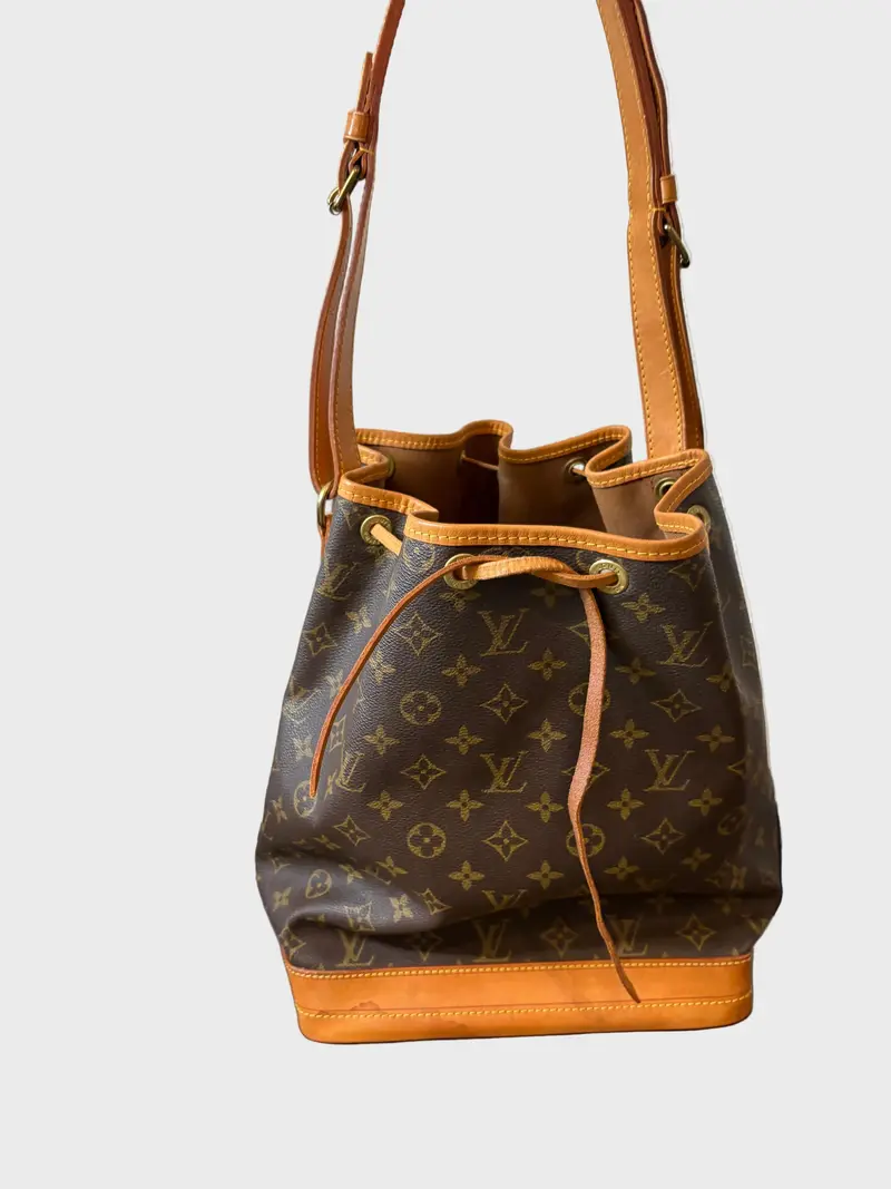 Louis Vuitton Noe clásico monogram canvas