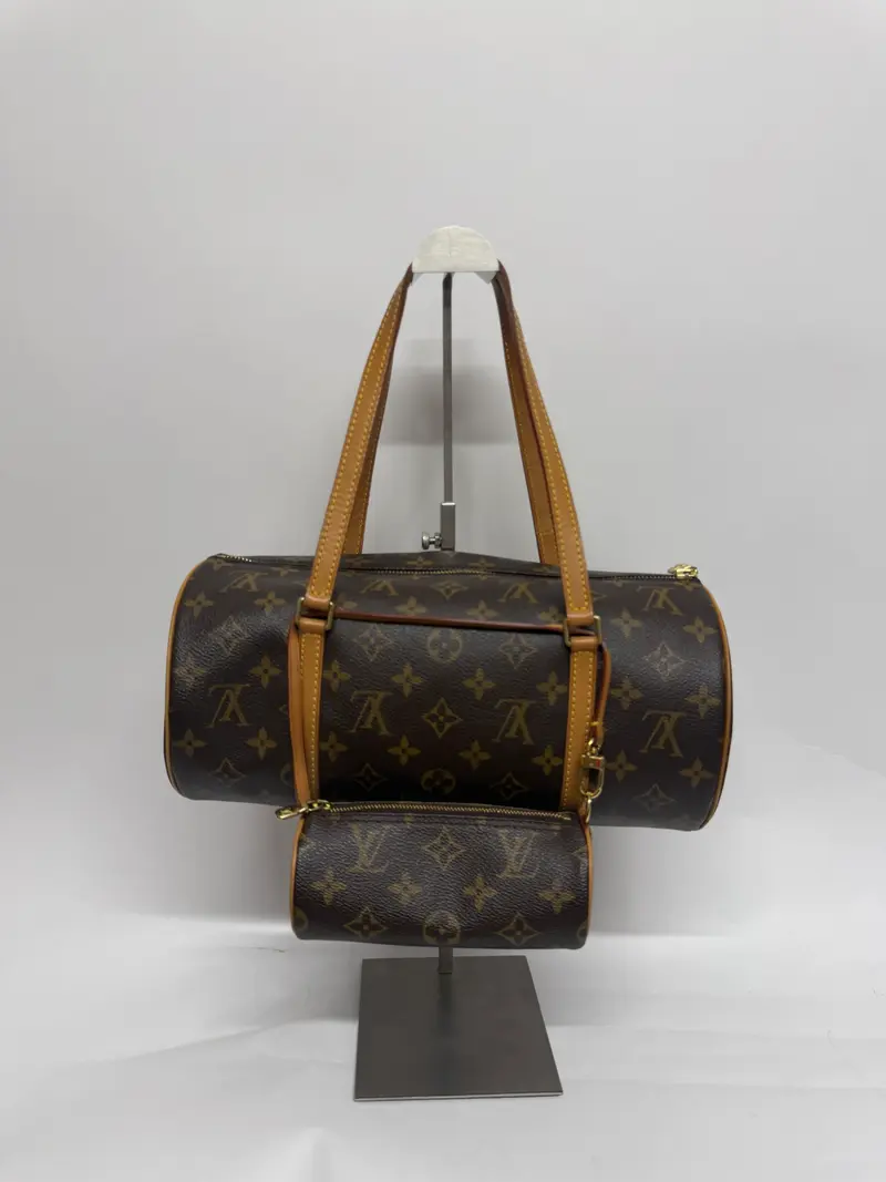 Louis Vuitton Papillon 30 Monogram con pouch