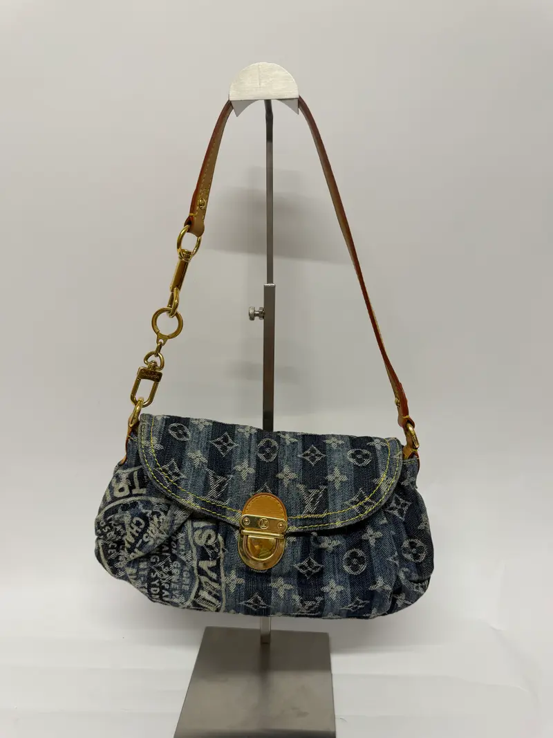 Louis Vuitton Pleaty Denim Monogram de la exclusiva Cruise Collection
